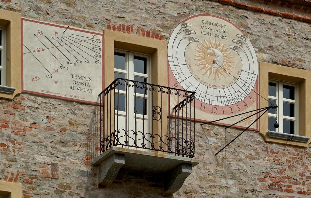 Dimora Storico Romantica Il Sole E La Luna Cerretto Langhe ภายนอก รูปภาพ